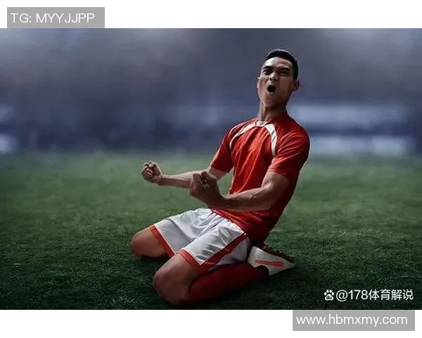 顶级足球明星C罗身材揭秘如何保持完美体型与竞技状态