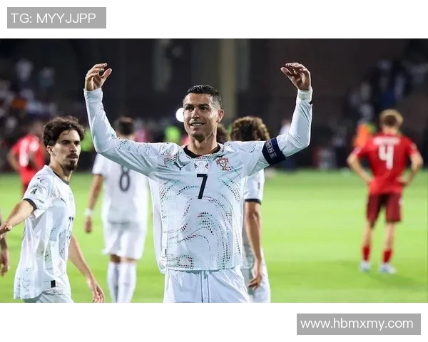 最新野球场足球明星名单揭晓引发球迷热议与期待